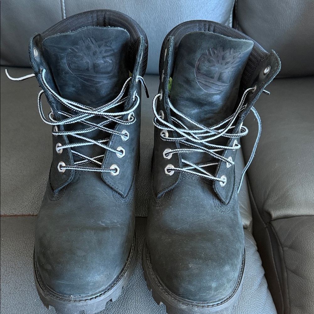 Timberland Men's Dark black with contrasting laces - Picture 4 of 7